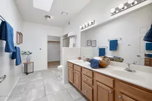 140 E Paseo De Golf, Green Valley, AZ 85614 - Photo 14