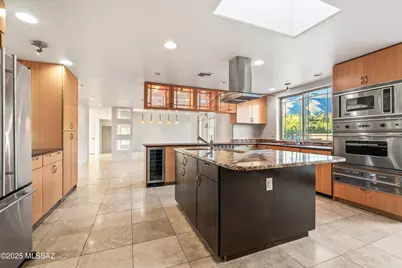 5626 N Via Salerosa, Tucson, AZ 85750 - Photo 6