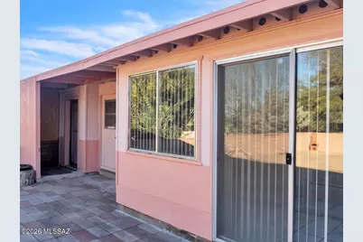 101 E La Grosella, Green Valley, AZ 85614 - Photo 4