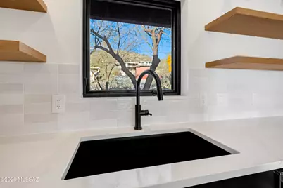 237 S Bella Vista Drive, Tucson, AZ 85745 - Photo 6