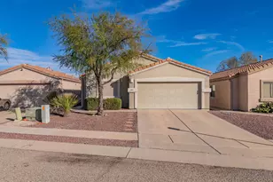 9853 E Spanish Flower Ct, Tucson, AZ 85748 - Photo 2