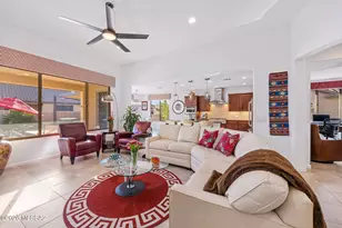 2396 E Sky Creek Dr, Green Valley, AZ 85614 - Photo 12