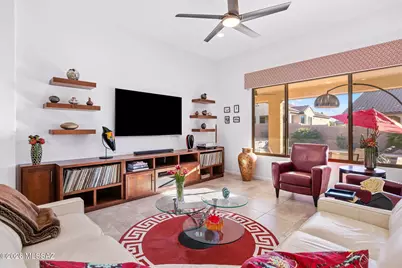 2396 E Sky Creek Drive, Green Valley, AZ 85614 - Photo 14