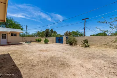 1849 N Woodland Avenue, Tucson, AZ 85712 - Photo 18