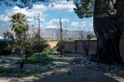 4075 E Fort Lowell Road, Tucson, AZ 85712 - Photo 26