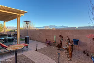 542 W Astruc Dr, Green Valley, AZ 85614 - Photo 26