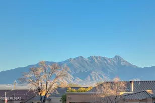 542 W Astruc Dr, Green Valley, AZ 85614 - Photo 4