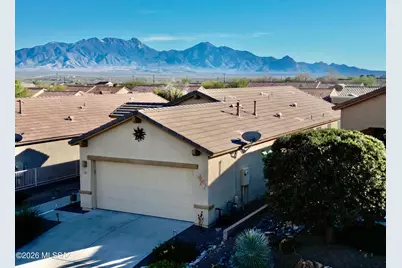 542 W Astruc Drive, Green Valley, AZ 85614 - Photo 1