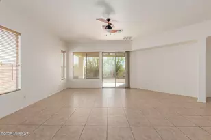 12576 N Gentle Rain Dr, Marana, AZ 85658 - Photo 14