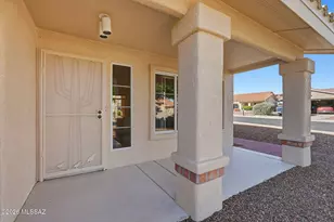 14225 N Lobelia Way, Oro Valley, AZ 85755 - Photo 2
