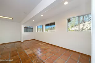 6610 E Circulo Invierno, Tucson, AZ 85750 - Photo 32