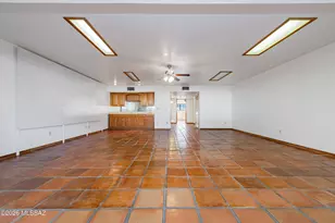 6610 E Circulo Invierno, Tucson, AZ 85750 - Photo 30