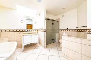 6610 E Circulo Invierno, Tucson, AZ 85750 - Photo 20