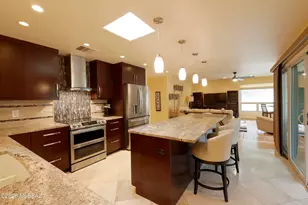 455 W Valoro Dr, Tucson, AZ 85737 - Photo 6