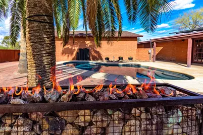 8711 N Aspen Avenue, Tucson, AZ 85704 - Photo 38