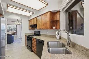 13974 N Green Tree Dr, Oro Valley, AZ 85755 - Photo 8