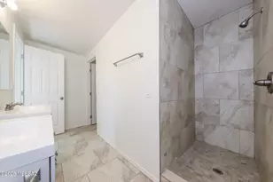 215 W Navajo Rd, Tucson, AZ 85705 - Photo 18