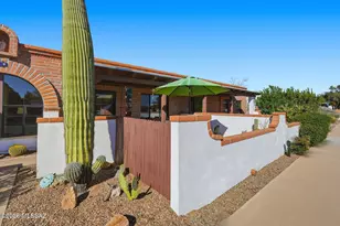 444 S Paseo Quinta, Green Valley, AZ 85614 - Photo 2