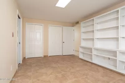 531 S Paseo La Rueda Circle, Green Valley, AZ 85614 - Photo 32