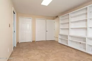 531 S Paseo La Rueda Cir, Green Valley, AZ 85614 - Photo 32