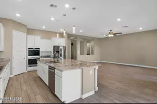 12288 N Miller Canyon Ct, Oro Valley, AZ 85755 - Photo 4