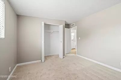 7902 E Winnepeg Drive, Tucson, AZ 85730 - Photo 24