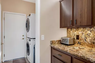 2330 E Montrose Canyon Drive, Oro Valley, AZ 85755 - Photo 24
