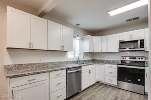 4241 East 5th Street, Tucson, AZ 85711 - Photo 14