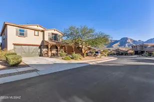 11772 N Silverscape Dr, Oro Valley, AZ 85737 - Photo 2