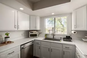 7255 E Snyder Rd, Tucson, AZ 85750 - Photo 12