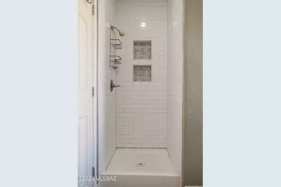 8428 N Red Rock Ridge Court, Tucson, AZ 85742 - Photo 24