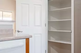 8428 N Red Rock Ridge Ct, Tucson, AZ 85742 - Photo 18