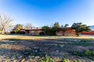 27197 S Brookerson Rd, Willcox, AZ 85643 - Photo 4