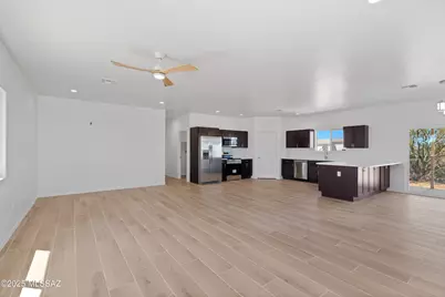 6979 N Boswell Lane, Tucson, AZ 85743 - Photo 2