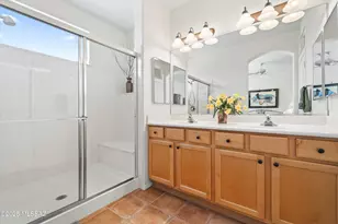 9402 N Wishing Star Dr, Tucson, AZ 85743 - Photo 18