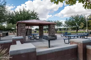 9305 S Wrens Roost Ct, Tucson, AZ 85756 - Photo 36