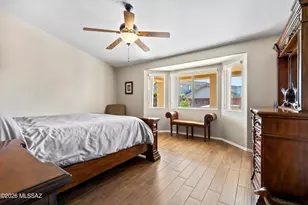 9305 S Wrens Roost Ct, Tucson, AZ 85756 - Photo 14