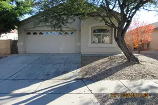10564 E Carolina Willow Ln, Tucson, AZ 85747 - Photo 1
