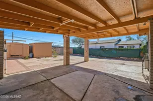 1142 N 13th Ave, Tucson, AZ 85705 - Photo 32