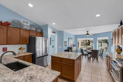 37234 S Desert Bluff Drive, Tucson, AZ 85739 - Photo 10