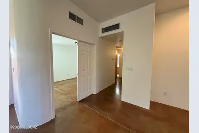 1401 E English Ivy Court, Tucson, AZ 85719 - Photo 16
