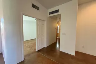 1401 E English Ivy Ct, Tucson, AZ 85719 - Photo 16