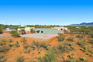 1804 Japon Ct, Rio Rico, AZ 85648 - Photo 6