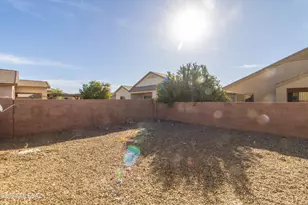 4246 E Coolbrooke Dr, Tucson, AZ 85756 - Photo 12