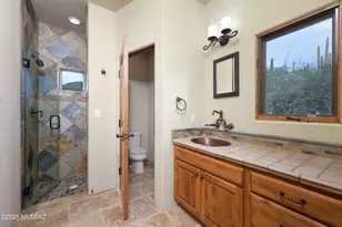 14629 N Granite Peak Pl, Oro Valley, AZ 85755 - Photo 38