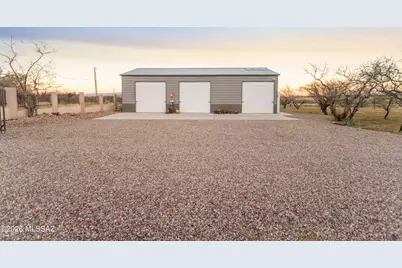 5230 E Pioneer Lane, Hereford, AZ 85615 - Photo 34
