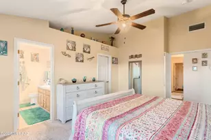 5230 E Pioneer Ln, Hereford, AZ 85615 - Photo 16