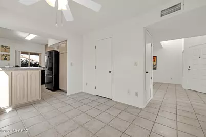 9516 N Blackbird Place, Tucson, AZ 85742 - Photo 18