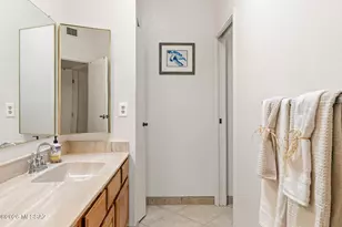 679 W Sunlight Ln, Tucson, AZ 85704 - Photo 18