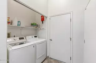 679 W Sunlight Ln, Tucson, AZ 85704 - Photo 14